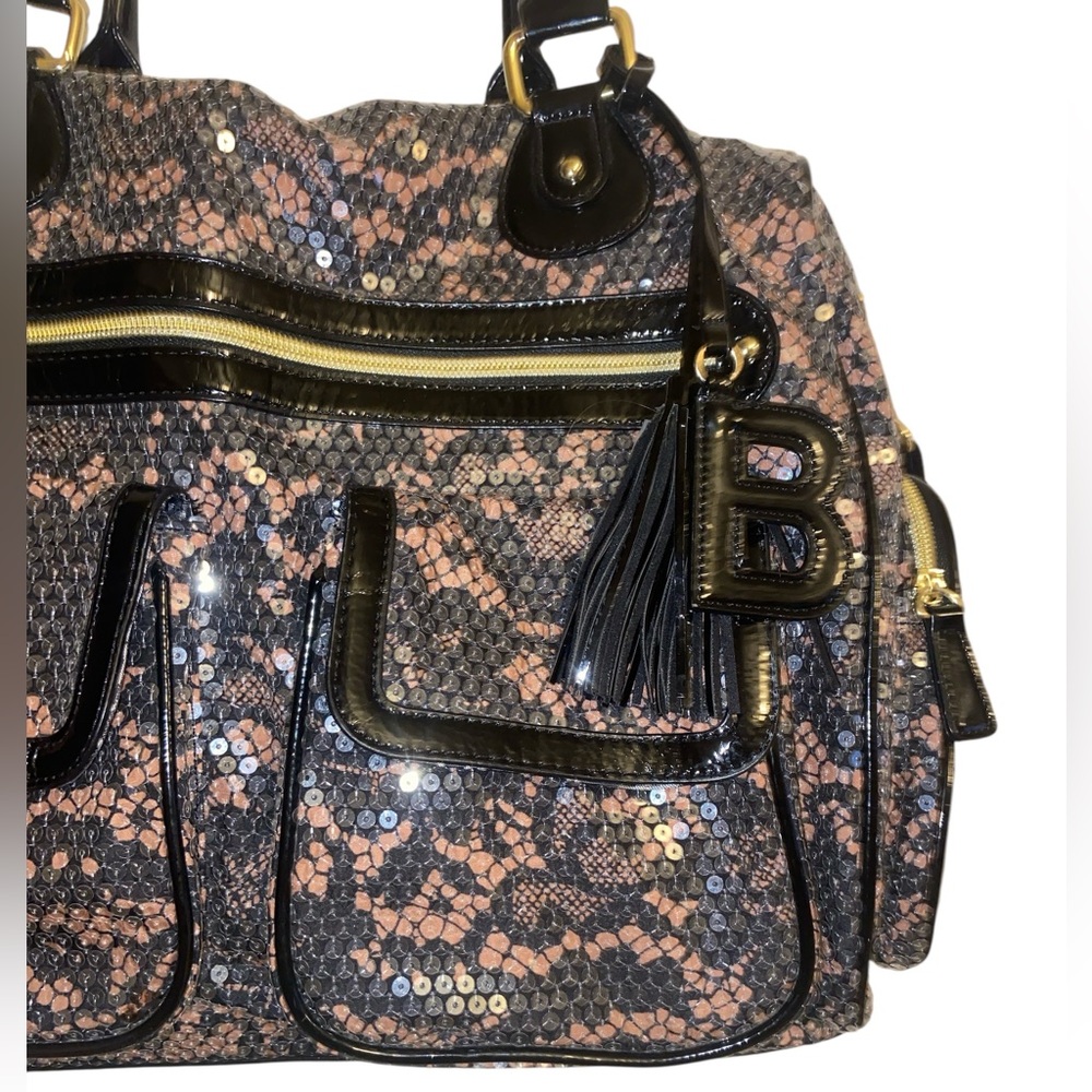 Betsey Johnson Black and gold sequined leopard print tote bag. - Picture 3 of 12